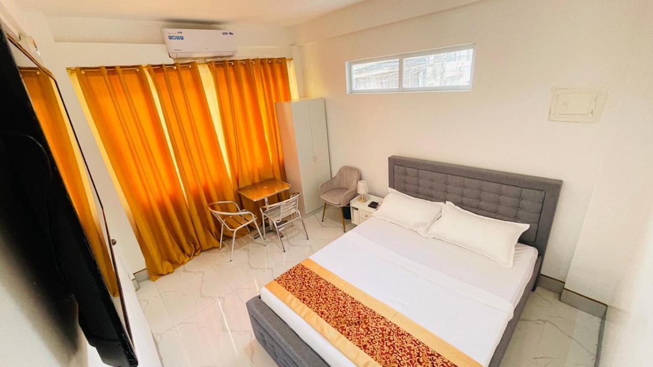 Legends Hotel & Restaurant - Lemery And Taal Extérieur photo