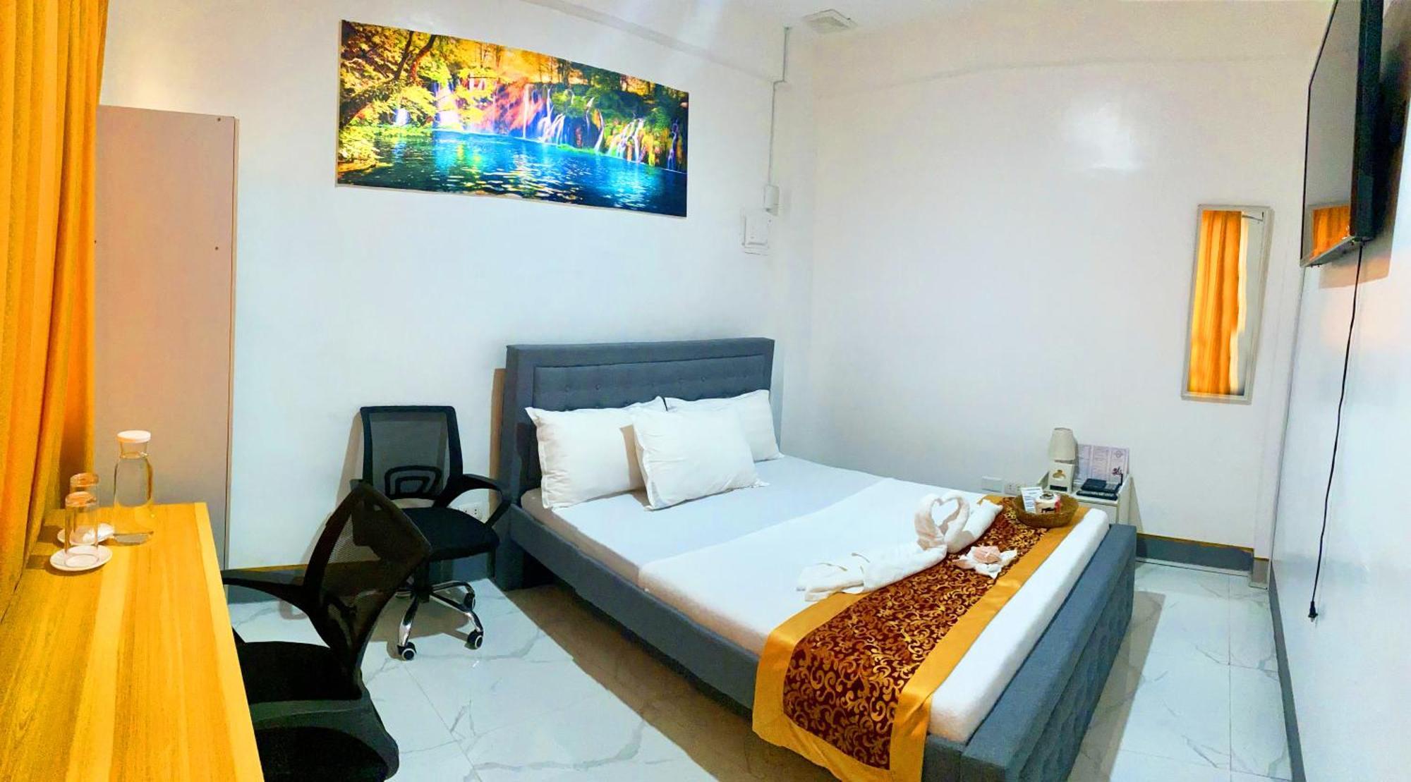 Legends Hotel & Restaurant - Lemery And Taal Extérieur photo